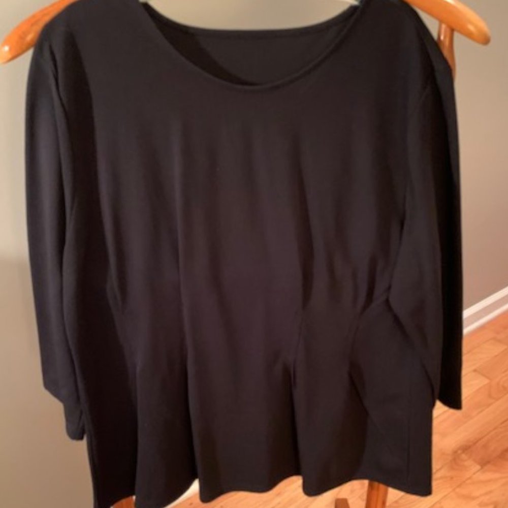 Ann Taylor Factory black three quarter sleeve top